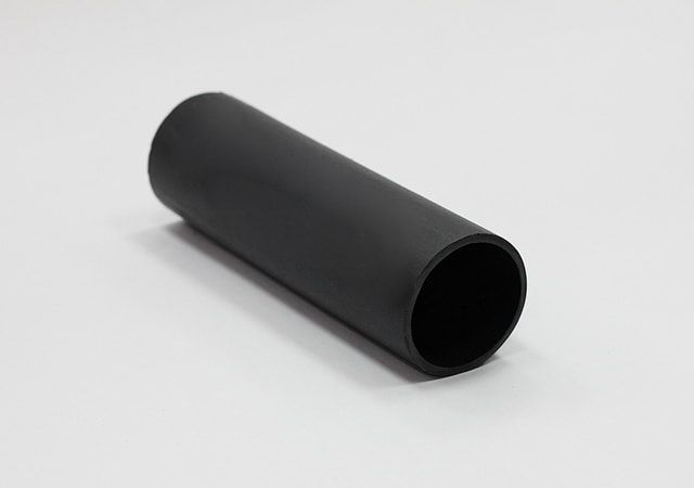 ПНД труба: диаметр 140 мм, толщина стенки 12,7 мм